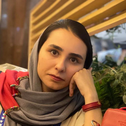 نسرین کاظمی