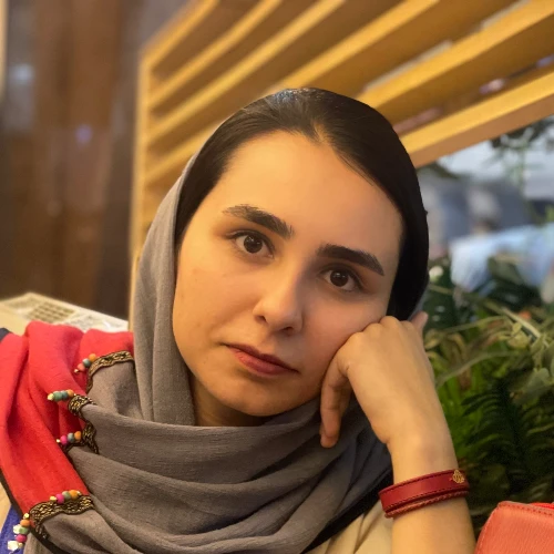 نسرین کاظمی