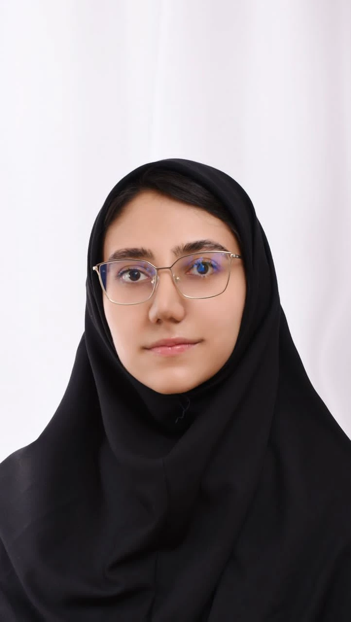 فرناز حسن زاده رتبه 1 کنکور تجربی 1401